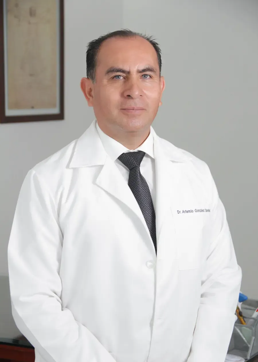 Dr. Artemio González Sanchez / Cirugía de Rodilla / Endoscopia de Rodilla